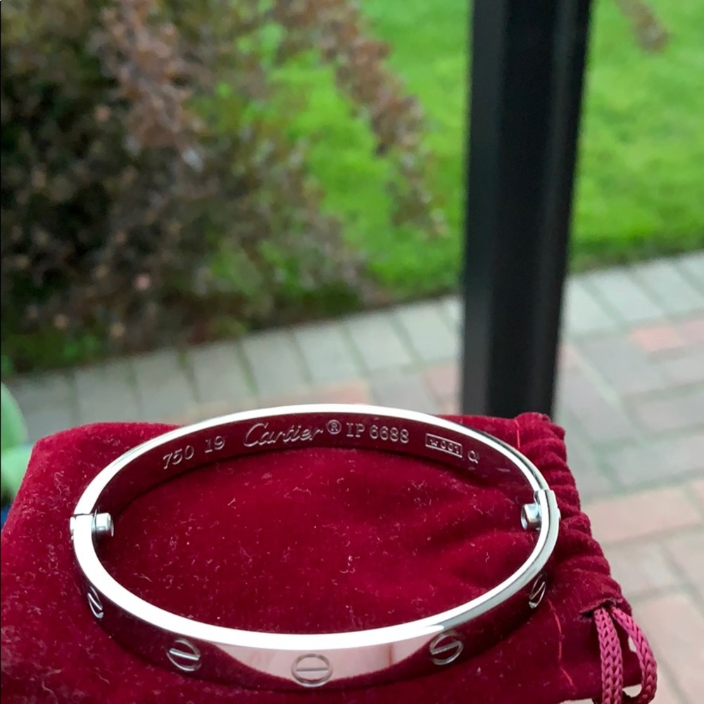 Silver Love Bangle